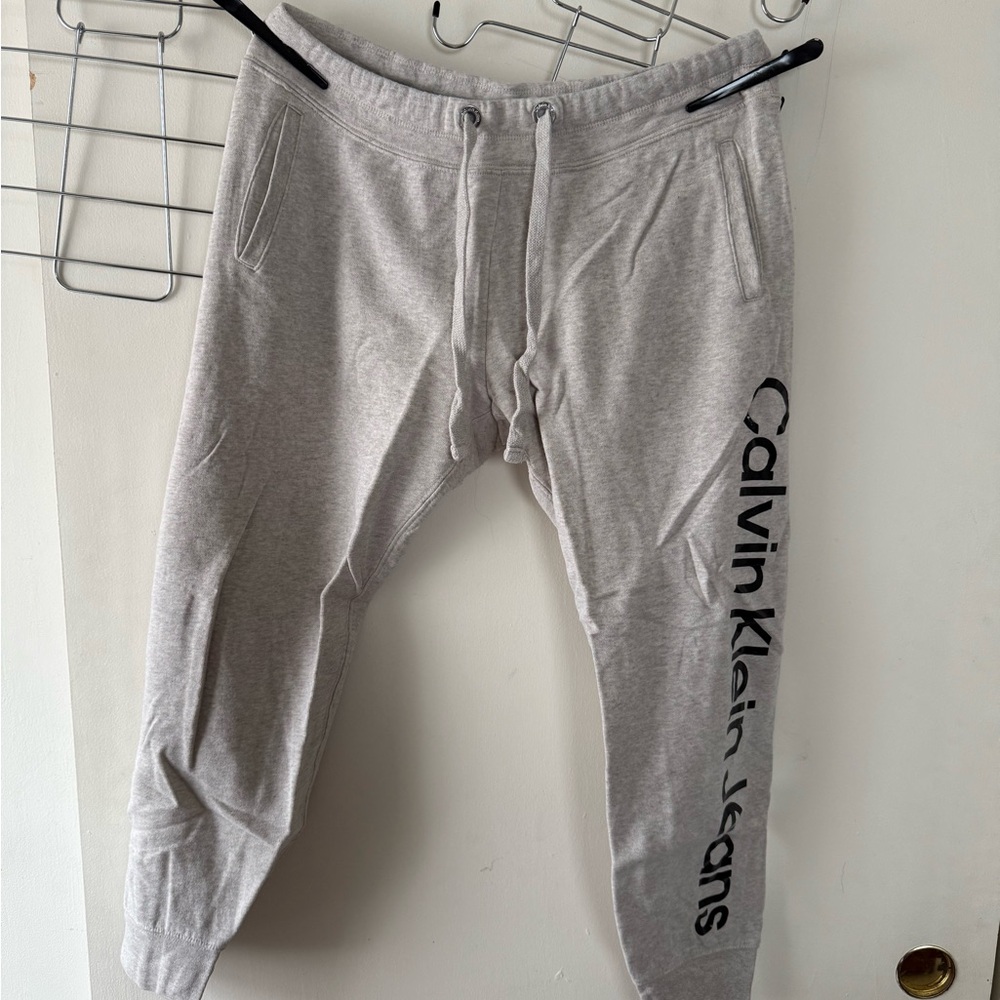 Calvin Klein Jeans Light Gray Women’s Joggers